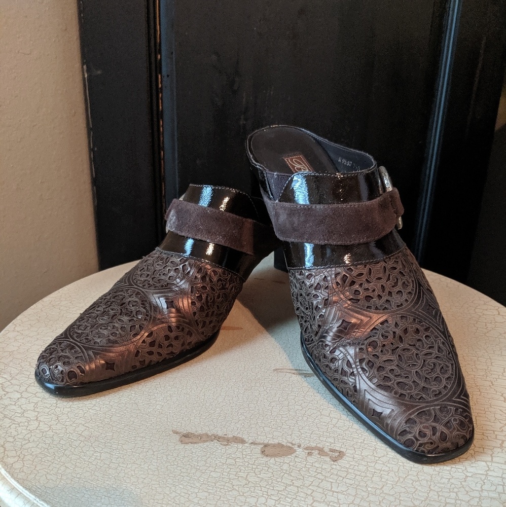 Brighton Brown Leather Mules